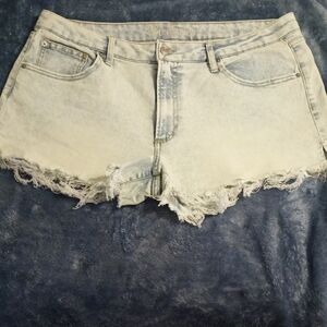 No Boundaries Light Blue Frayed Jean Shorts